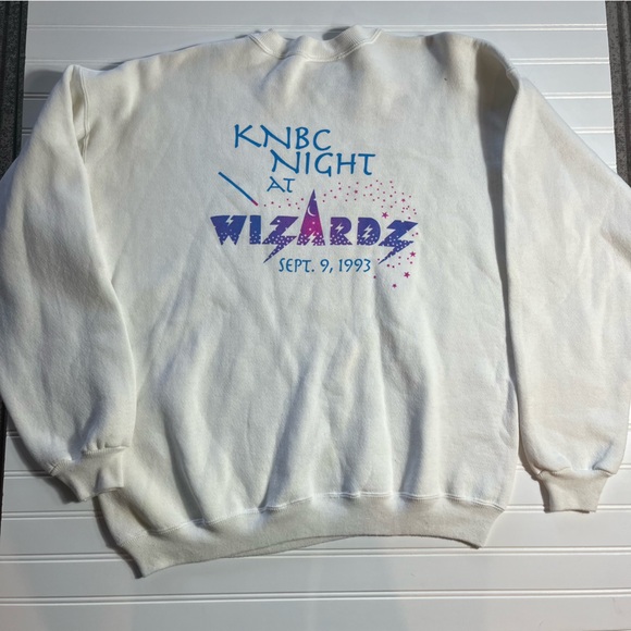 Vintage KNBC 4 Los Angeles 1993 Night at Wizards Sweatshirt - Size Large - Picture 5 of 9